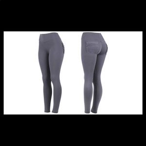 Brand new booty shaping leggings with pockets